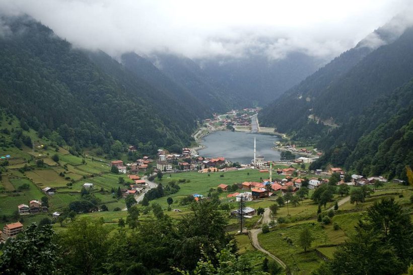 trabzon-blacksea-uzungol_lake_and_town